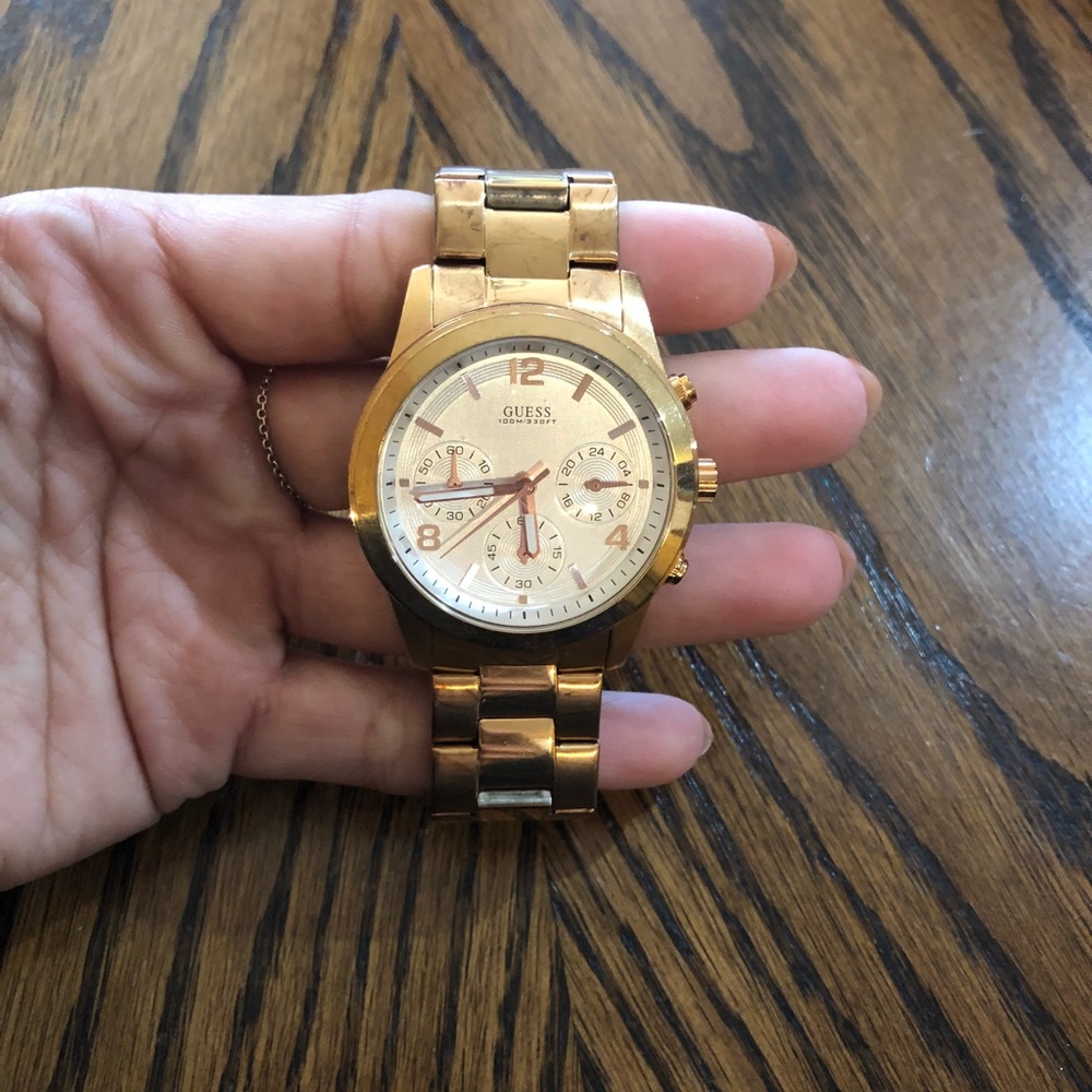 Watch - Picture 3 of 3